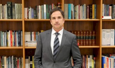 Juiz que detonou Moro, Deltan e Lava Jato é alvo de investigação sobre furto de champanhe