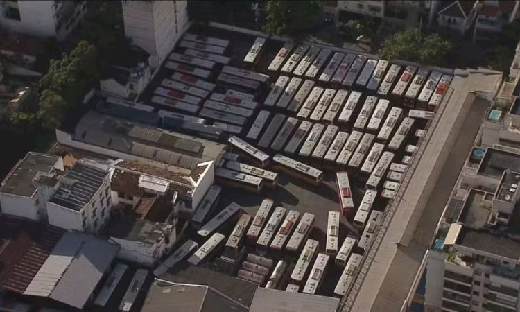 Greve de rodoviários paralisa 24 linhas de ônibus e afeta passageiros no Rio