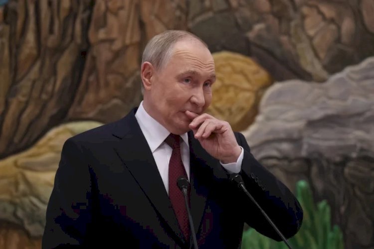 Rússia admite impacto negativo de crise em Ormuz e bloqueio dos EUA